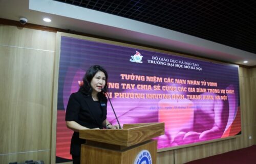 Trường Đại học Mở Hà Nội chung tay chia sẻ cùng các gia đình nạn nhân trong vụ cháy chung cư mini