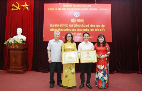 Người truyền cảm hứng học tập suốt đời giữa lòng Thủ đô